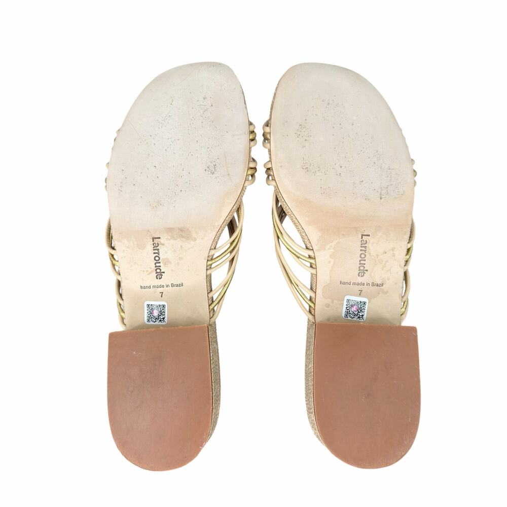 Larroudé Shelly Mule Sandal Strappy Leather Beige Gold Seashell Accent Size 7 - Picture 14 of 16